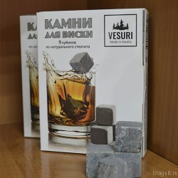 Камни для виски в коробке